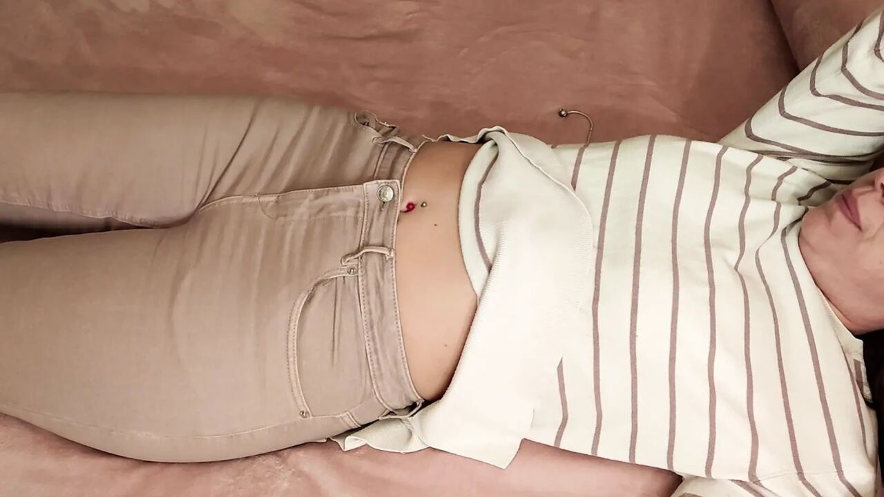 Demona Came Home Without Panties, I Undressed Her I Cummed In Her Mouth And She Kept Sucking Me