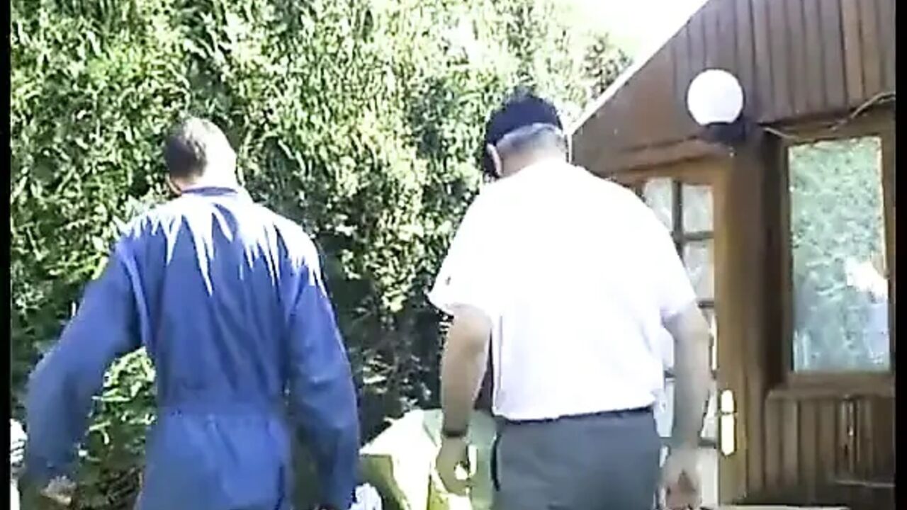 Papi Calls in the Plumber to Reinforce Carmen's Sex