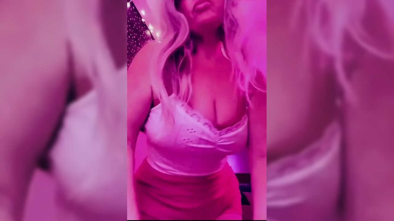 Will You Pretty Pussy