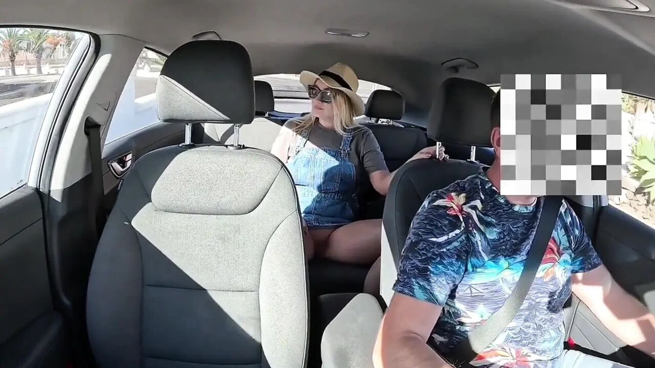 Girl No Panties Masturbating in the Taxi