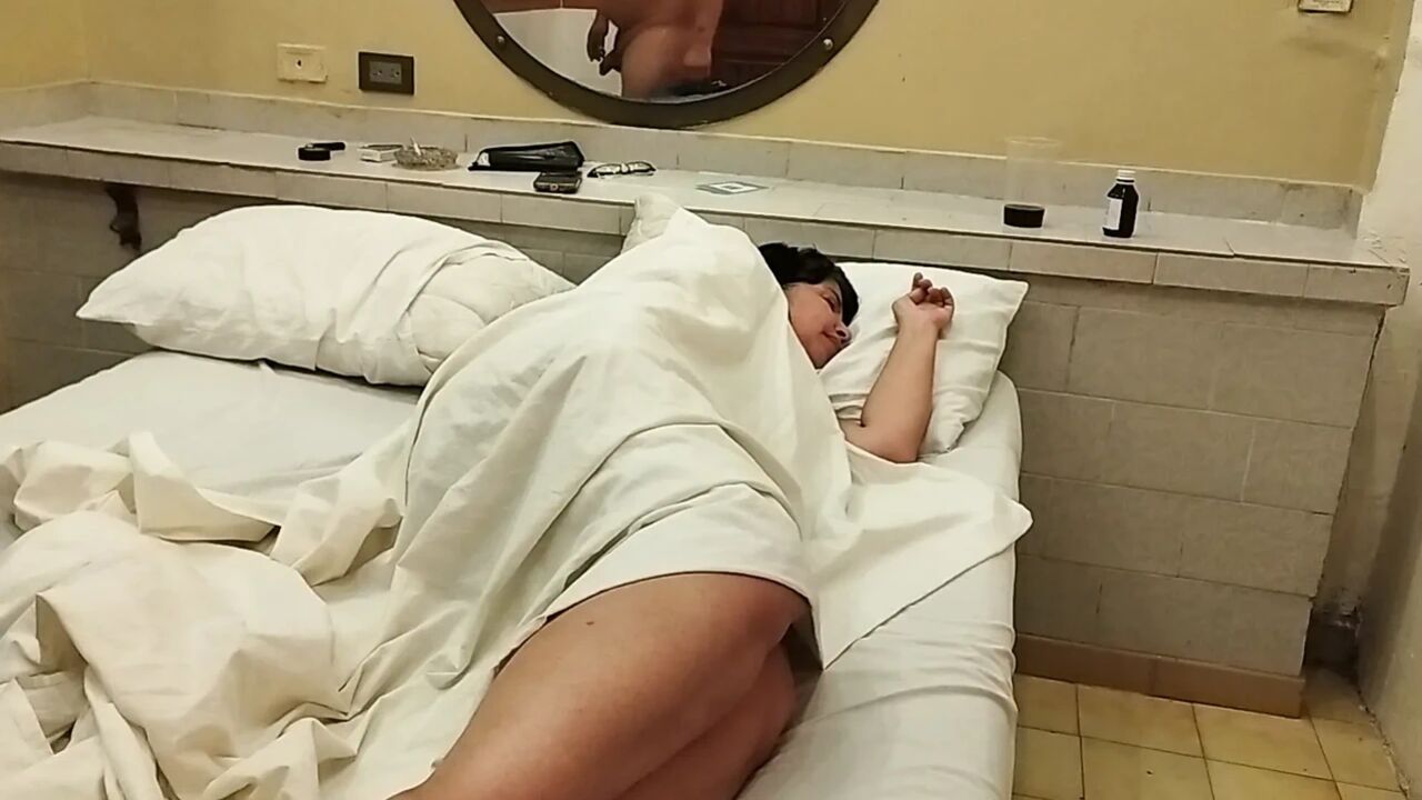 Trying to rest in a one-star hotel