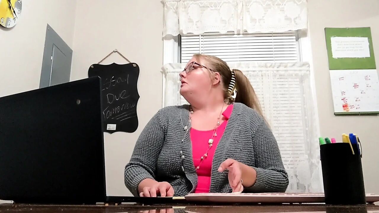 Your Pregnant Teacher Update!