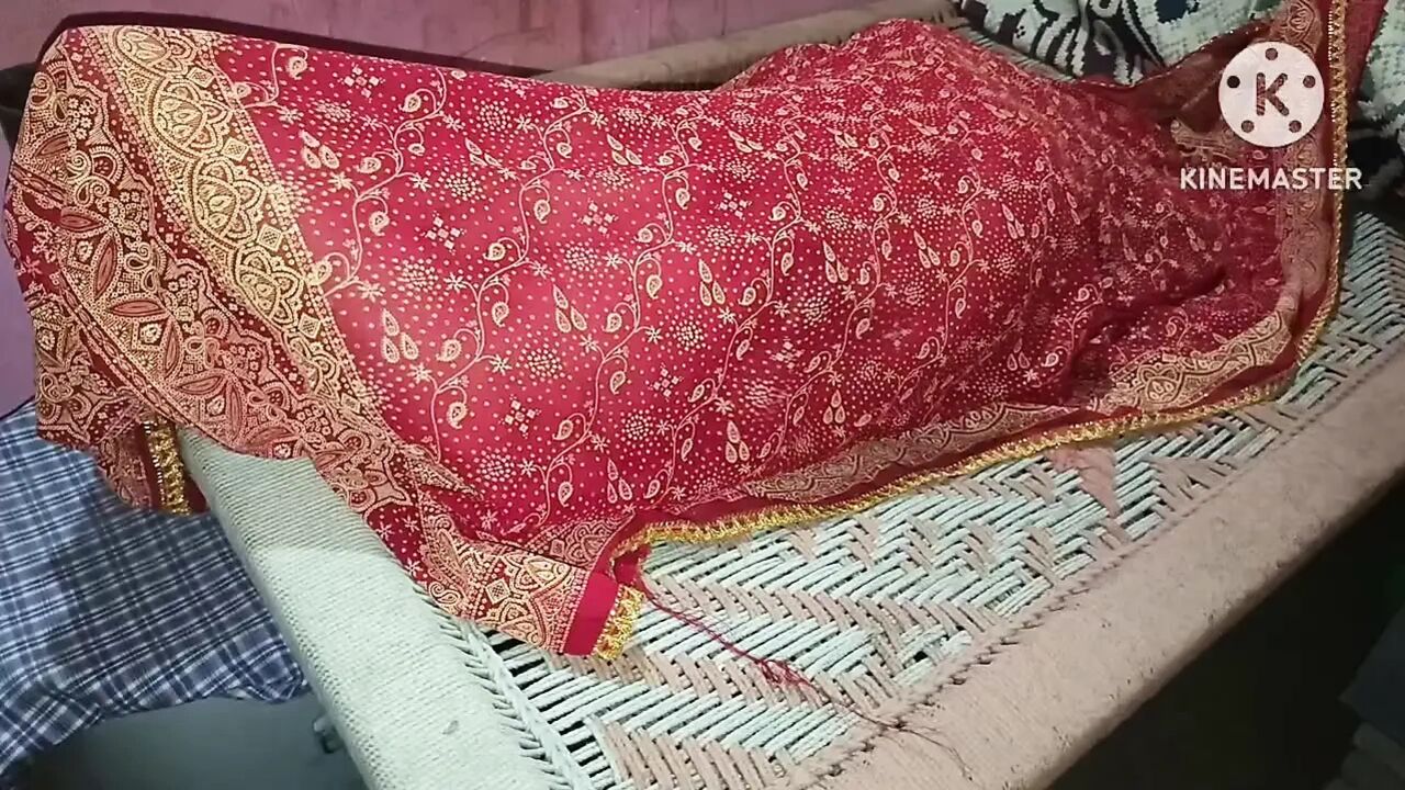 Mausi Ne Muje Muth Maarte hue Dekha aur khudki jabardast chudai karwaayi