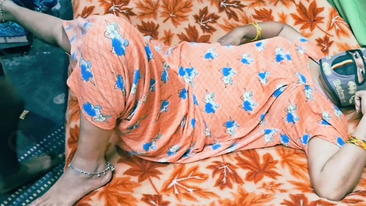 Indian WifeHouse Stage Performance Romantic Chudai Video