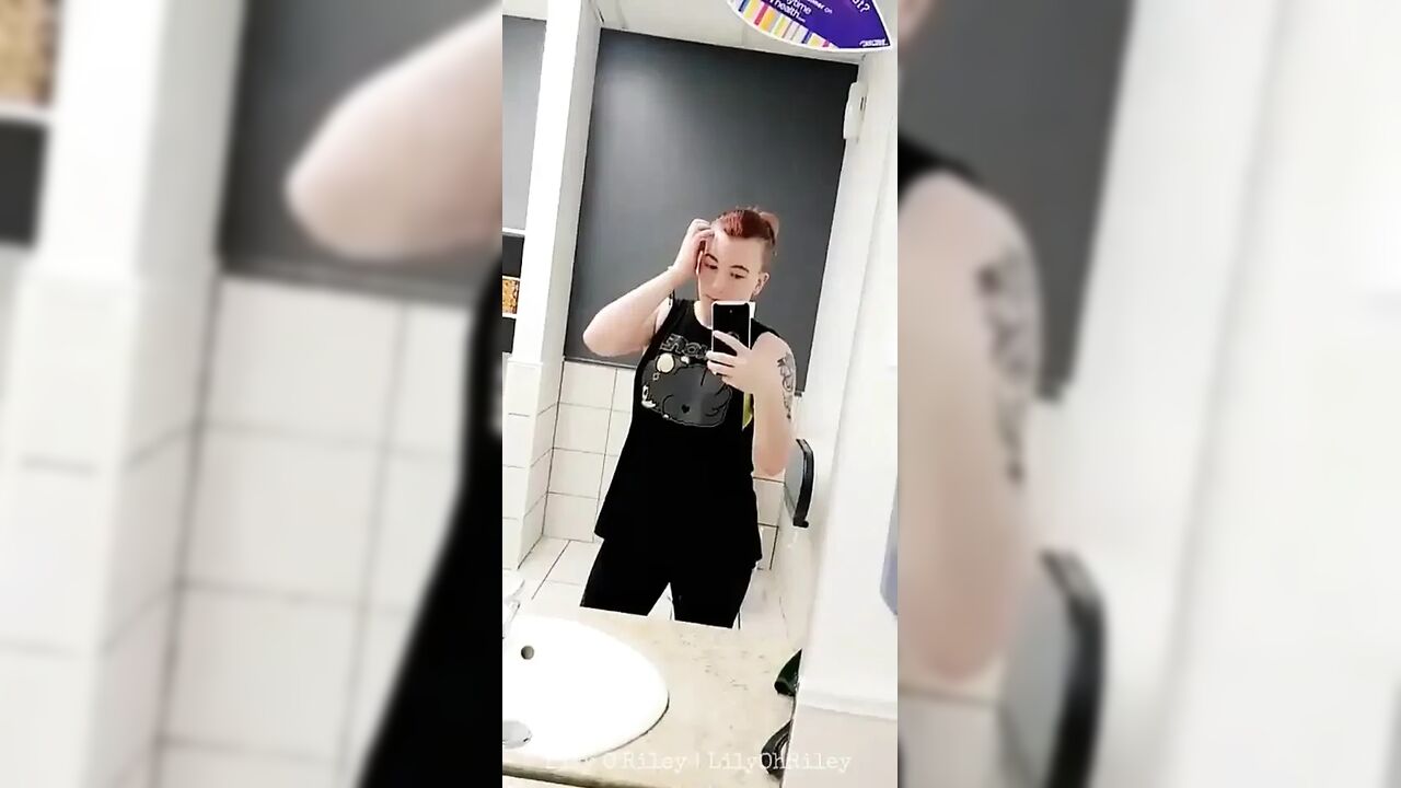 Redhead Hottie Strips Post-workout and Cums All Over the Bathroom Sink