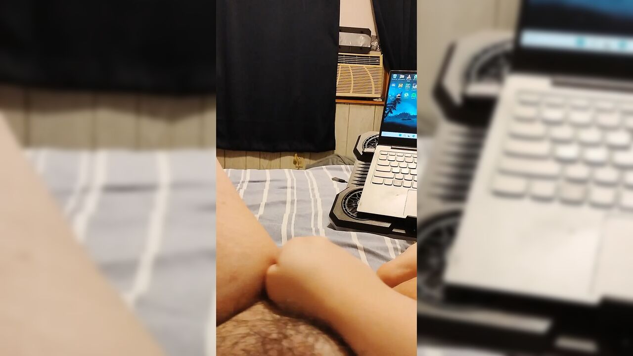 A gay sex cum fantasy.