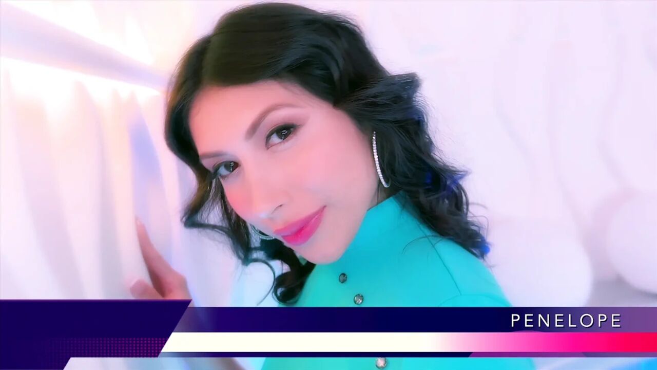 Penelope Woods Is Ready to Serve at the Swallow Salon