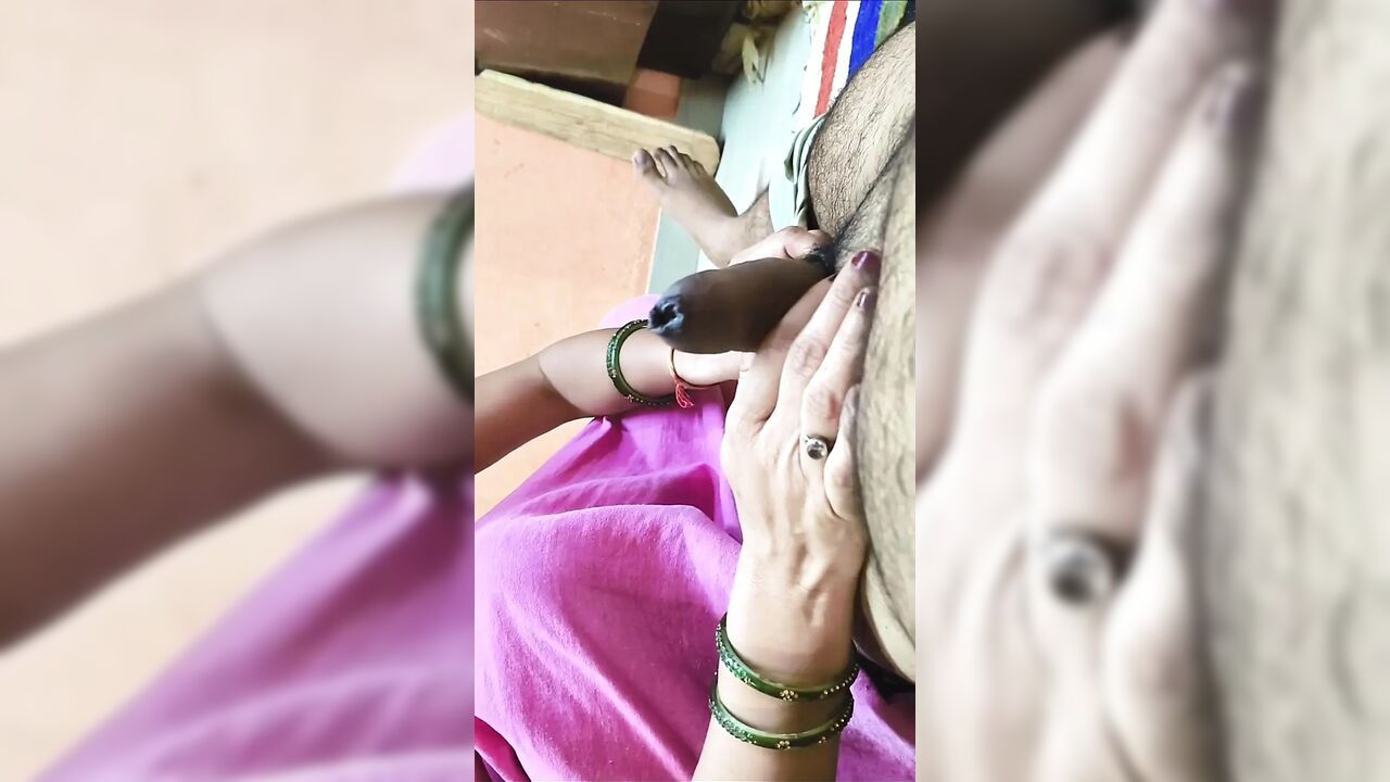 My cute stepbrother share her bedroom with me, i gave him cowgirl riding sex , hindi sex , janvibhabhi