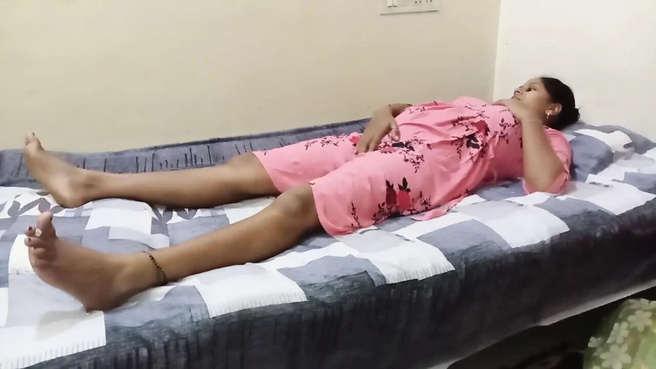 Young Bhabi Wants to Try That Cock