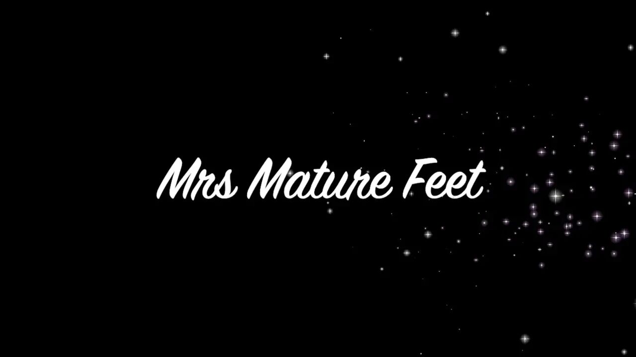 Mrs Mature Feet removing stinky socks and boots
