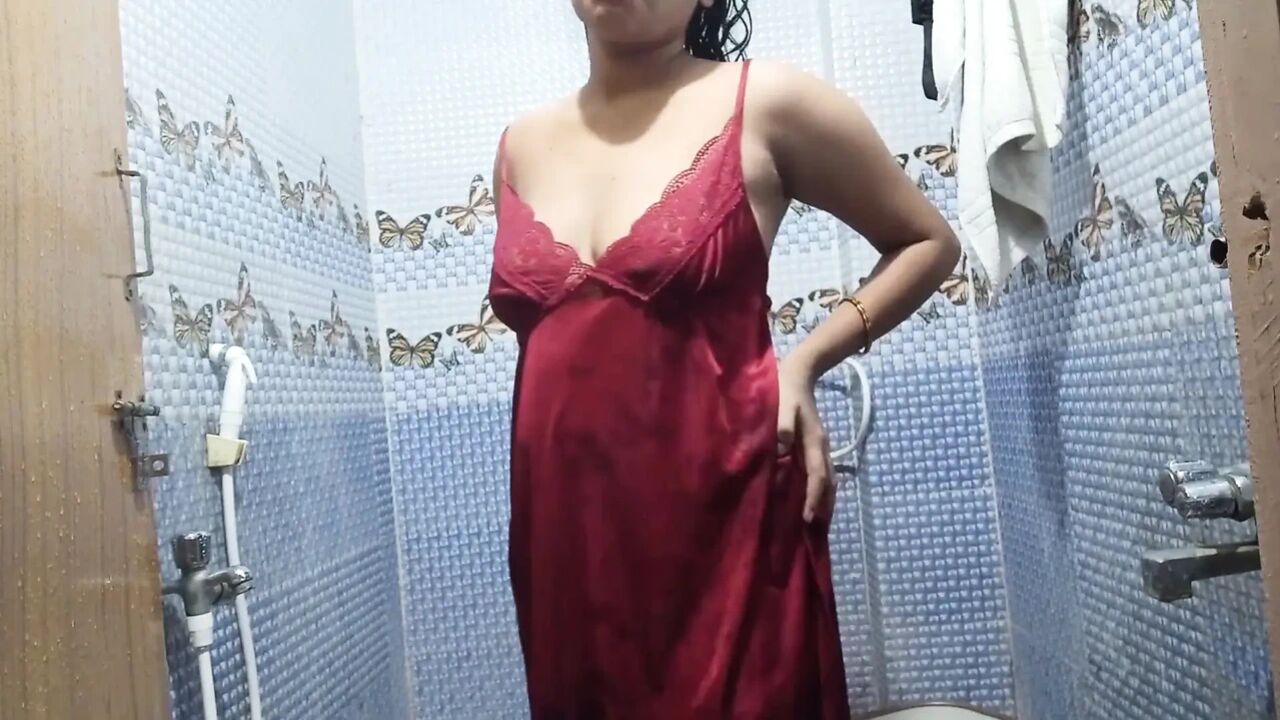 Real Telugu Wife Masturbating While Taking Shower