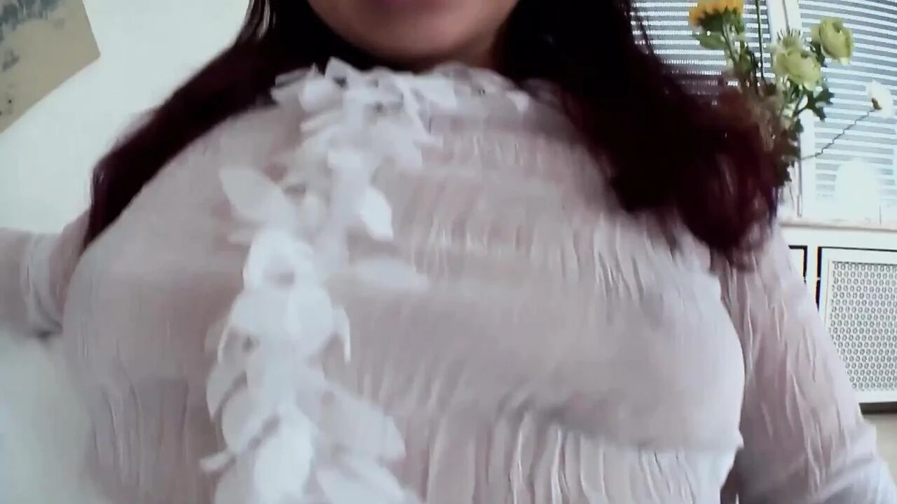 Brunette Babe Pussy Play with Toys and Fingers