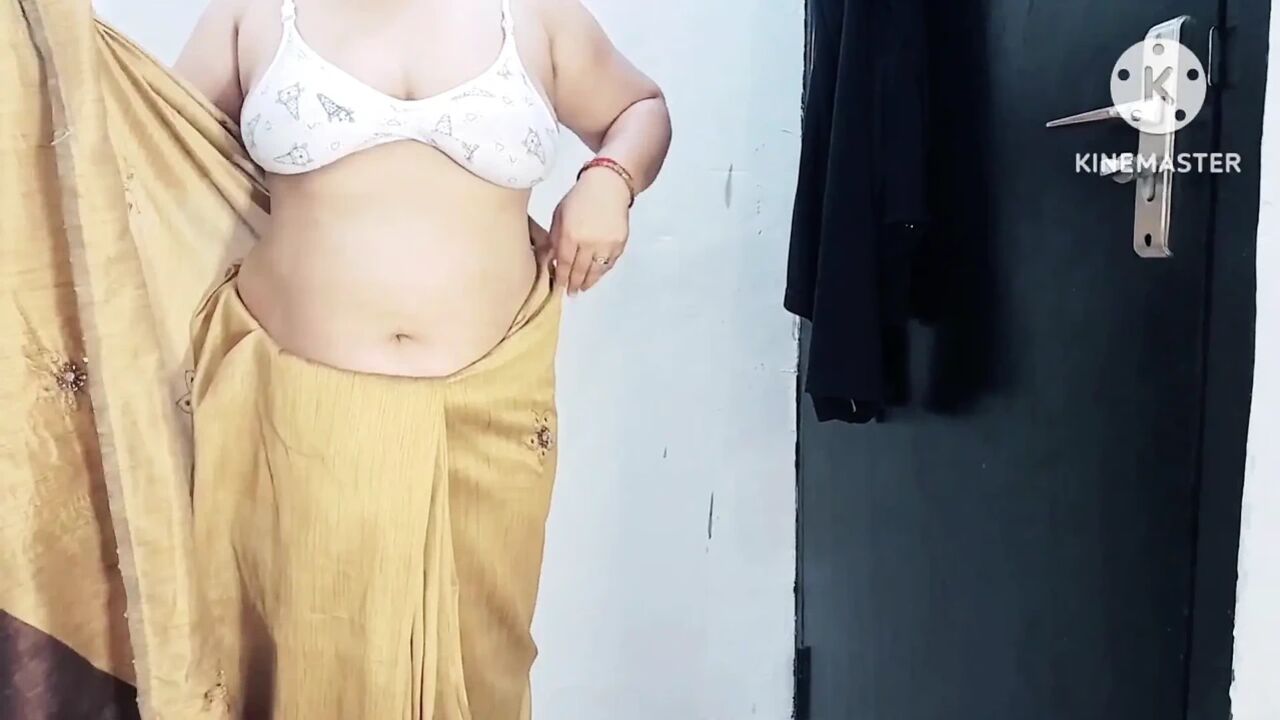 House Maid Fuck Hard by His Owner in Hindi