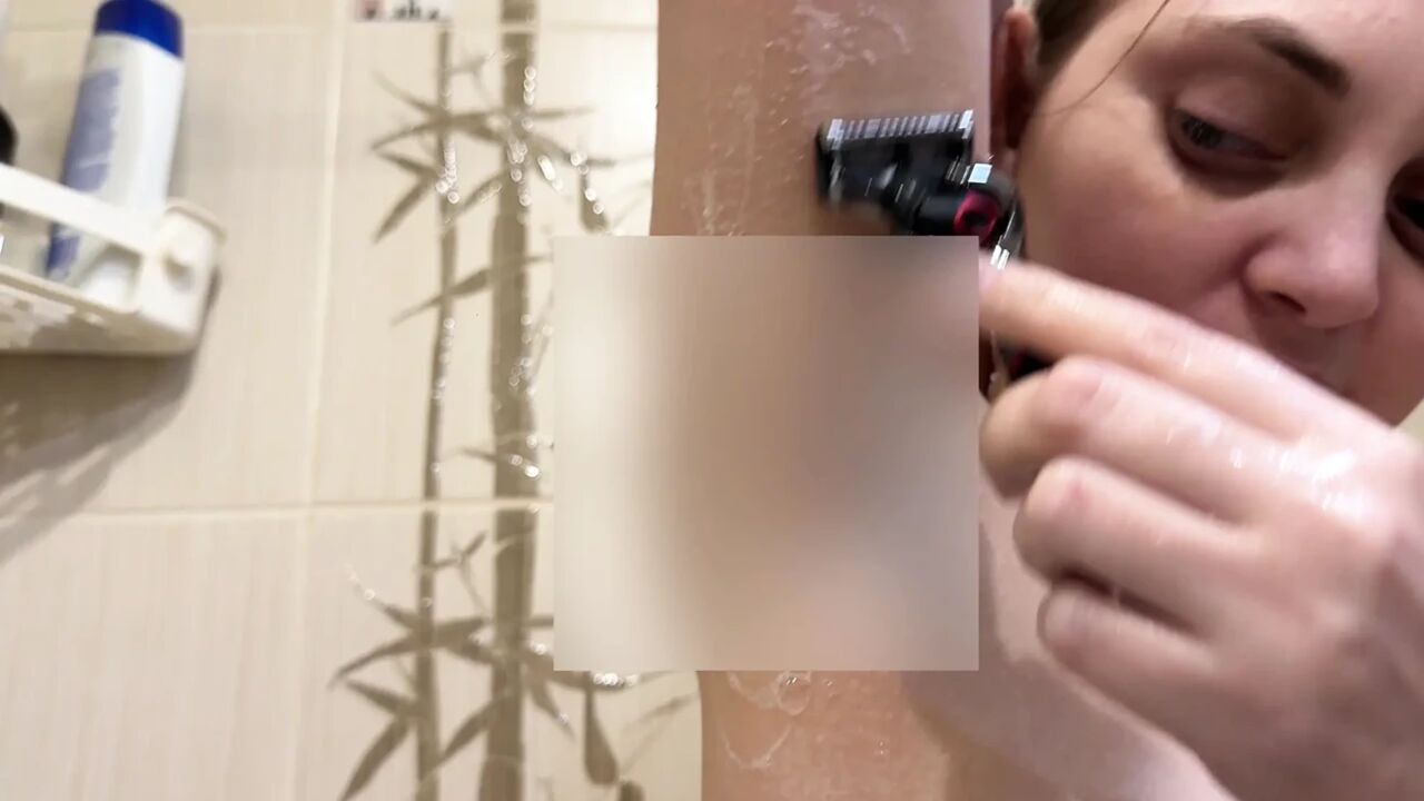 Shaving Armpits Fetish