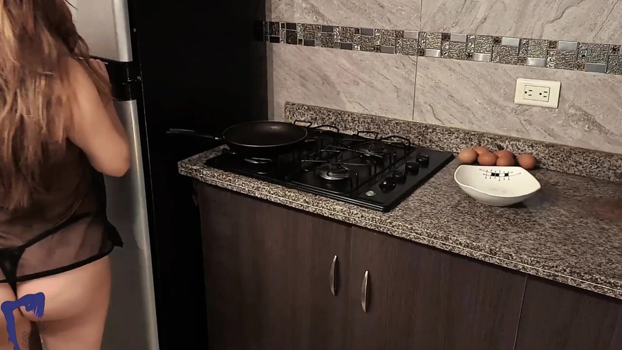 MILF Latina Hot Wife, Cheating, Homemade, Blowjob, Doggystyle, Real Couple, Amateur, Kitchen Sex, Mature