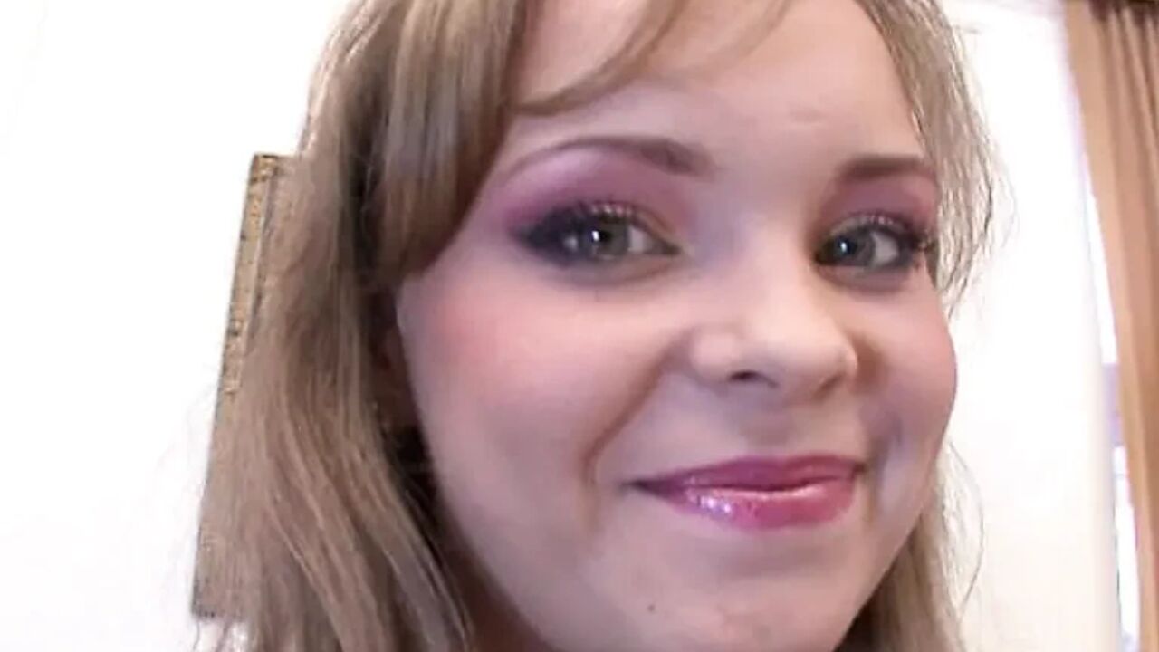 Tight Teen Pussy Drips Cum After Rough Penetration