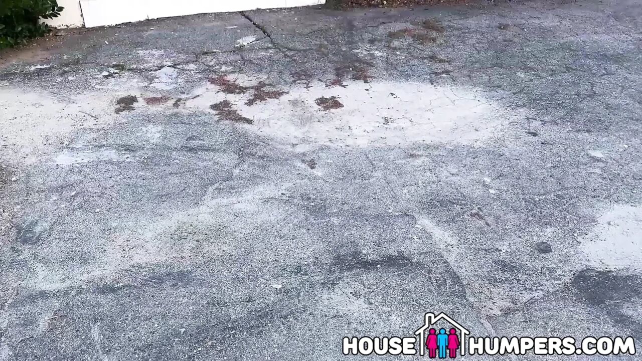 Newlyweds Open House: Wife Catches Realtor Scarlett Alexis Blowing Hubby – Joins for FFM Threesome