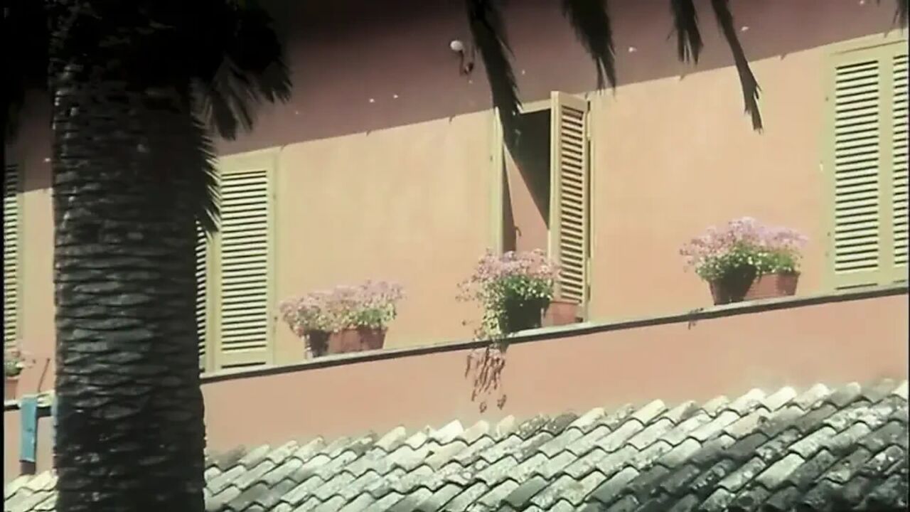 All Vintage Porn Stars Locked in One House