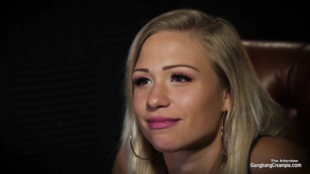 Meet gorgeous German amateur Gabi