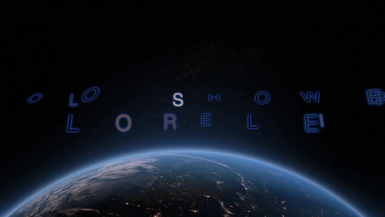 Sexy Lorelei Takes a Hot Shower