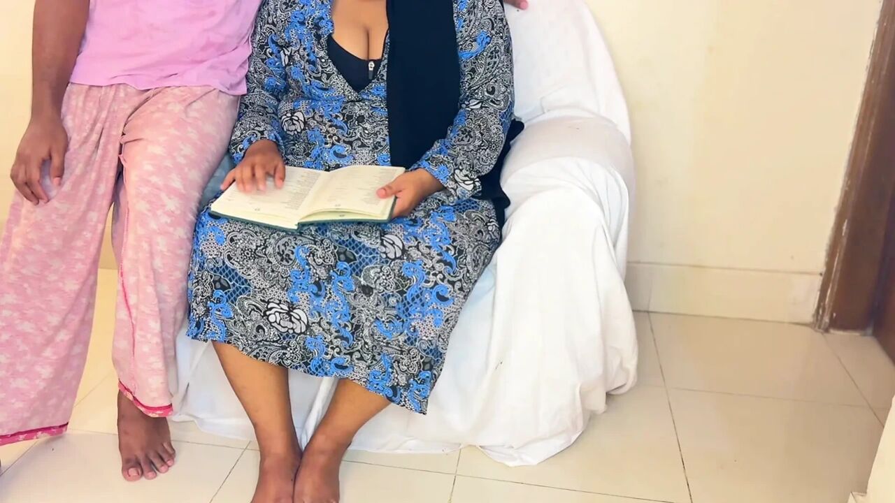 Arabian Big Ass Sexy BBW Female Tutor & Student Fucking When Parents Are Not at Home
