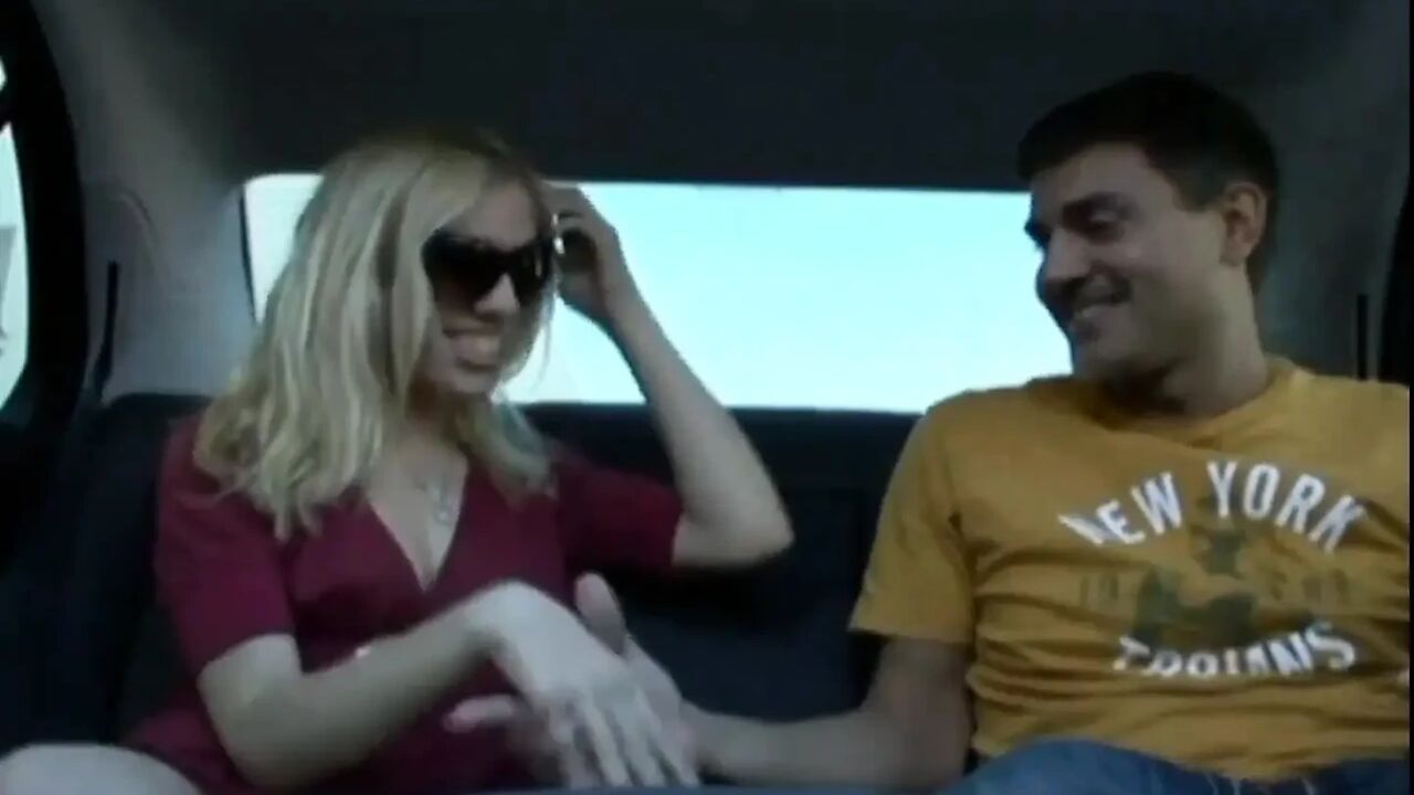 Pussy fucking fingering in the car