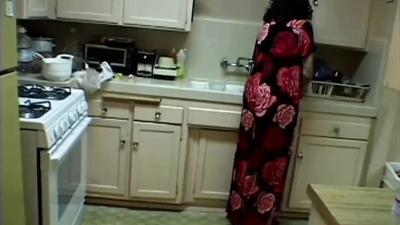 Big chubby milf pussy fucking...cum on face