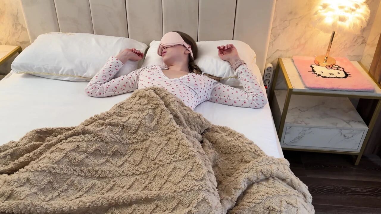 Stepmother woke up with a dick in her mouth - no one will know