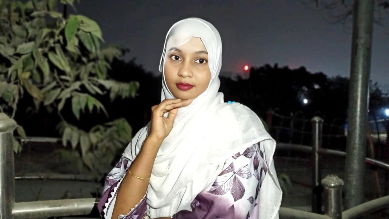 Outdoors Dhaka night street wakings both together romance beautiful room great relationship with brother-in-law