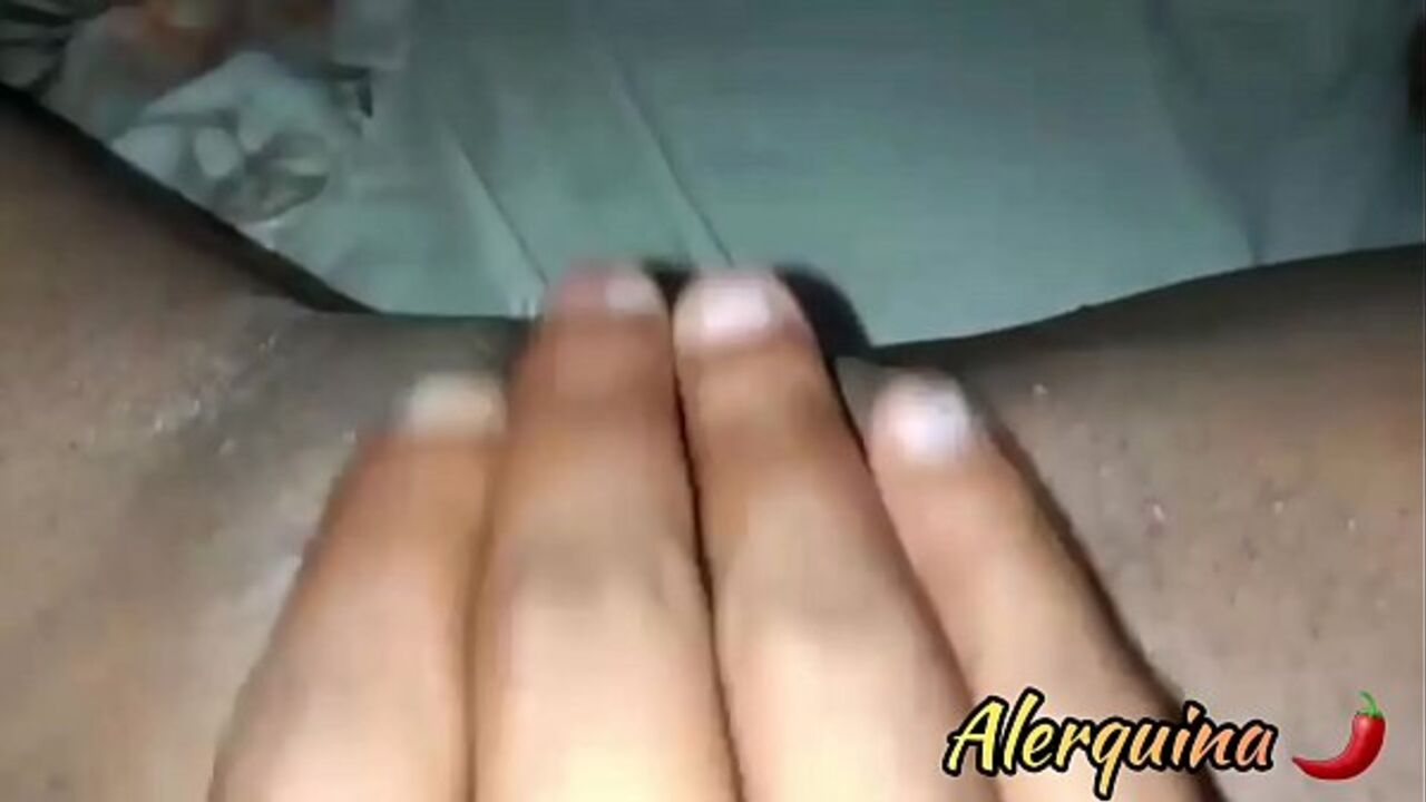 Hot Sirririca at home Masturbating me until I come Full on Red