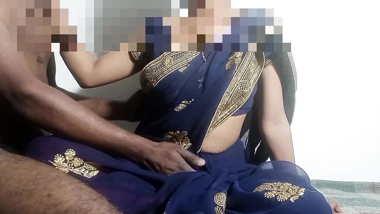 Nokar ne puja bhabhi ko choda Puja bhabhi pregnant ho gai puja ki chut hall bada ho gyi
