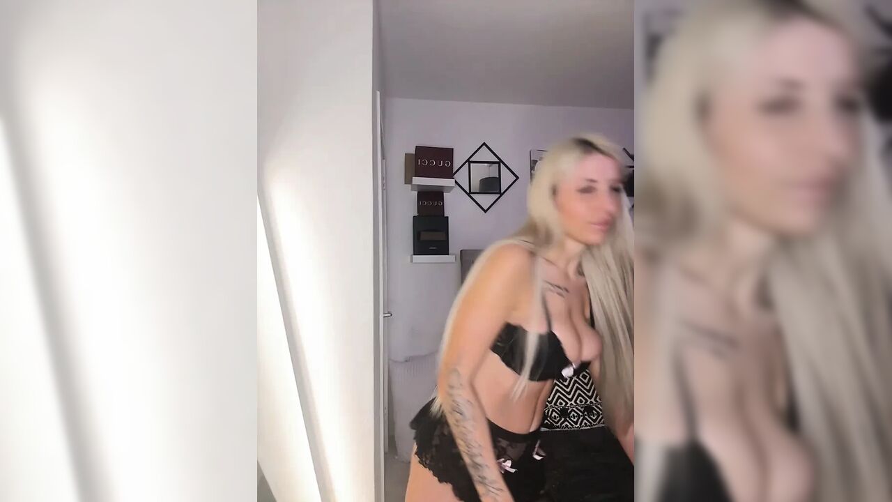 BLONDE SLUT CUMMING HARD FOR YOU PART 3