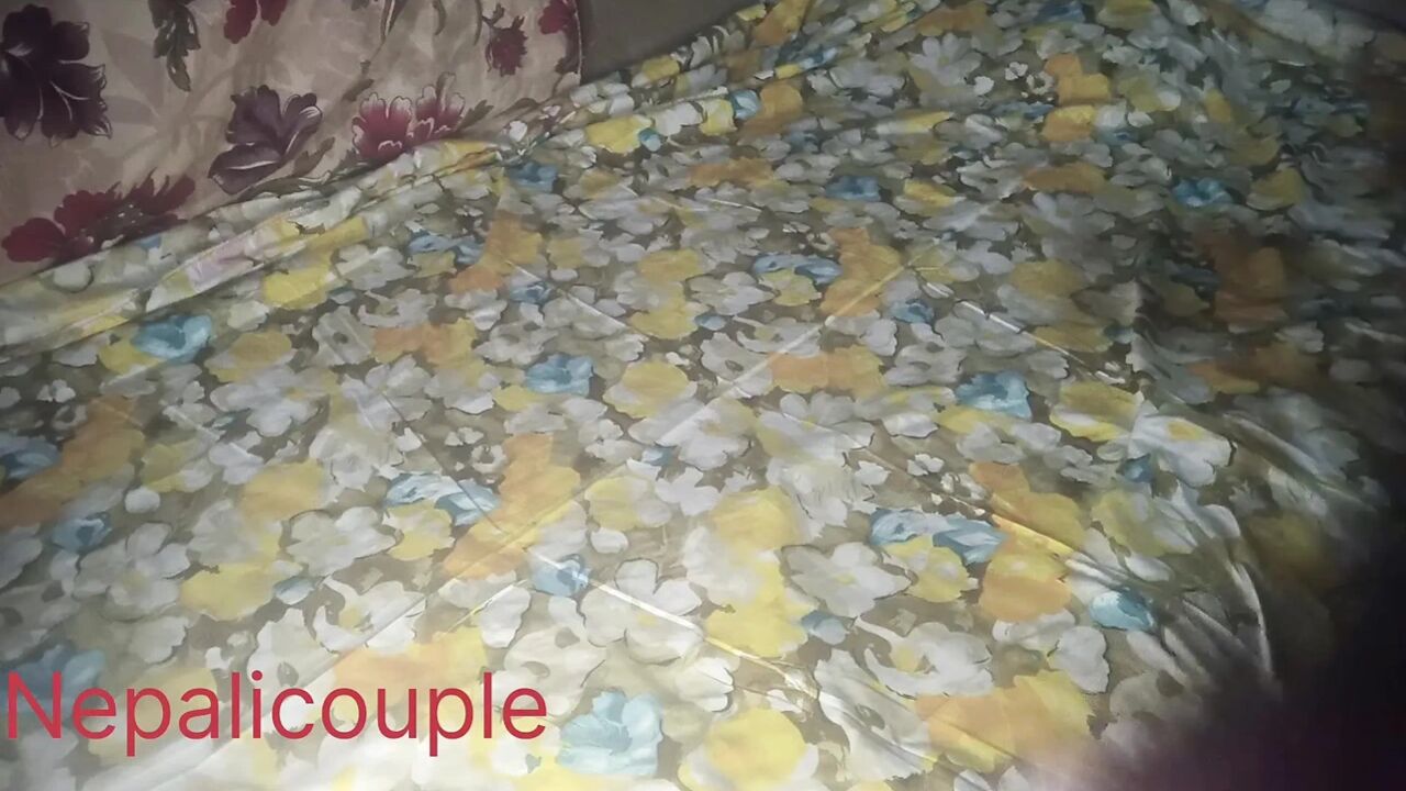 Jhatha haru chiknai audaina ma sanga kati dherai kandam xa