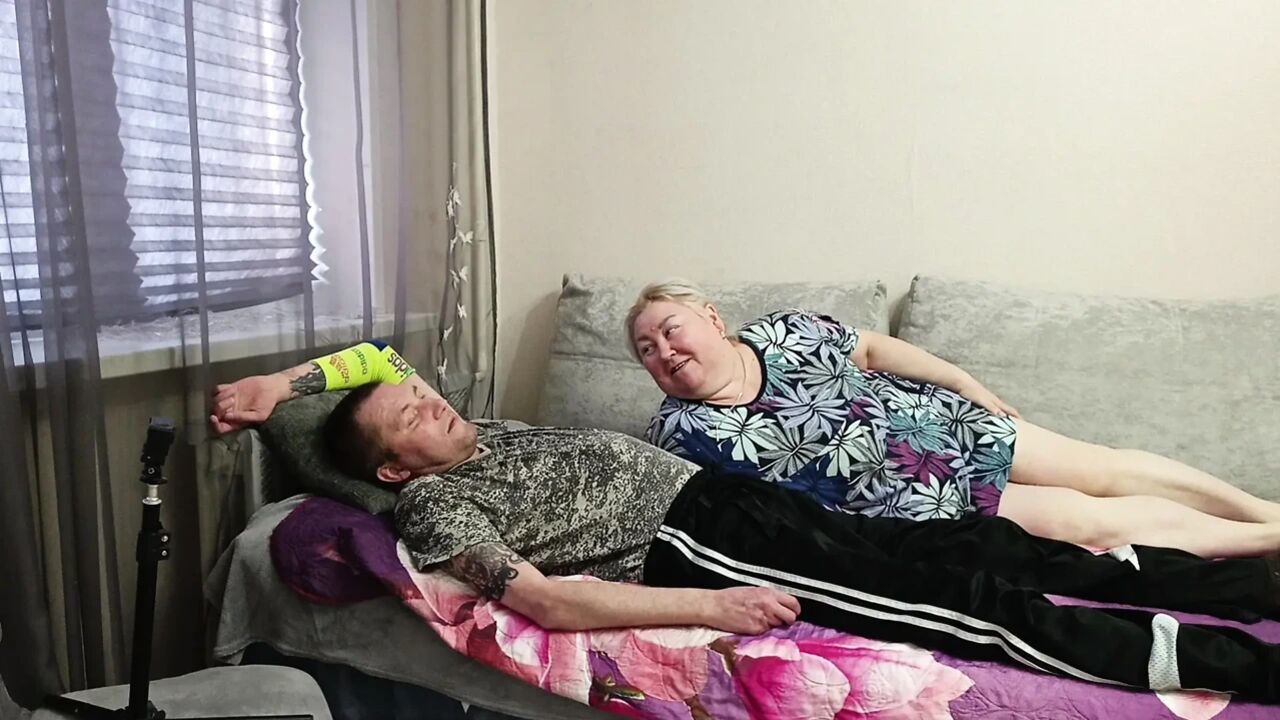 neighbor does a deep blowjob to get a portion of hot cum in her mouth