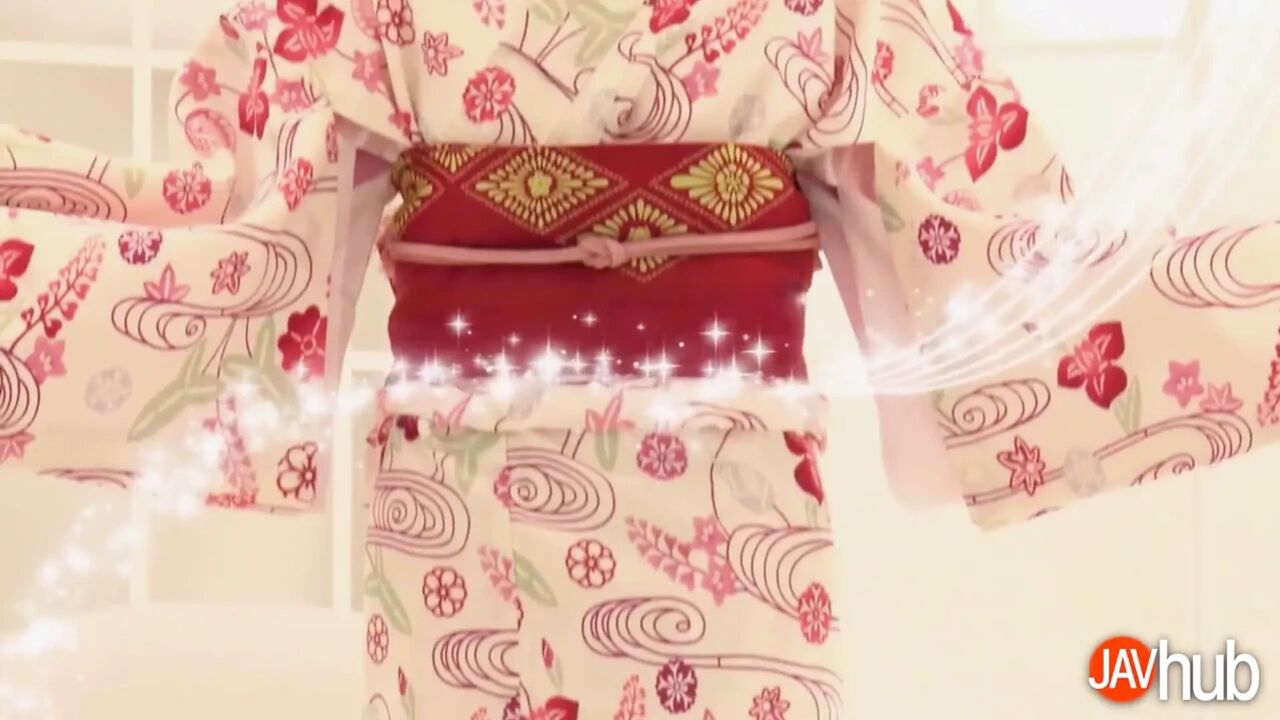 Minami Asahina's Public Toy Fuck
