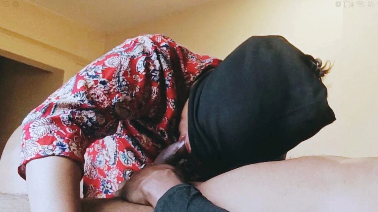 Hot sexy simran fucked by his male room mate