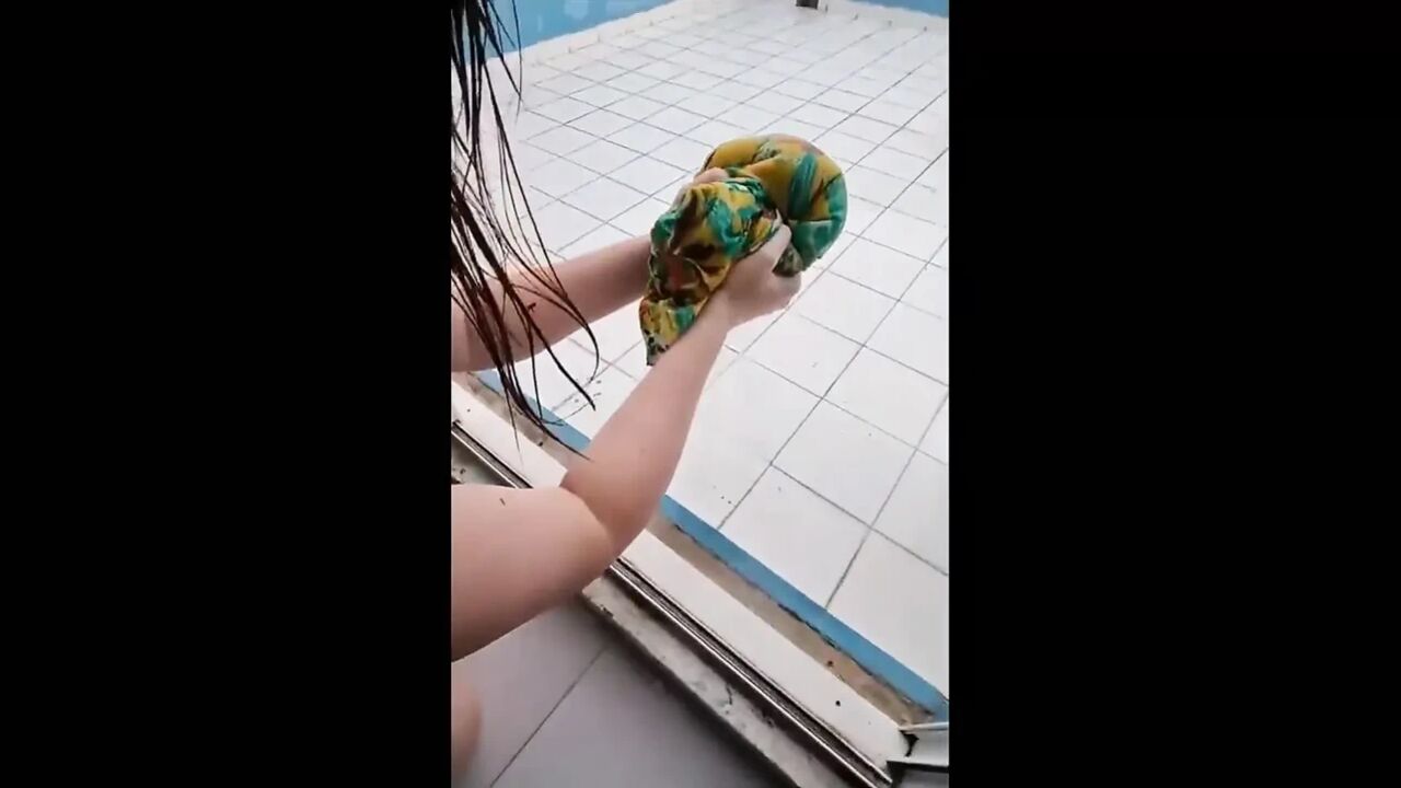 Mexican Rainy Day Full Video