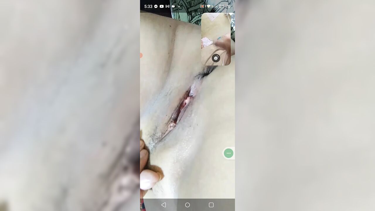 Early in the morning assy invite me or calling me for a sex video she's lonely