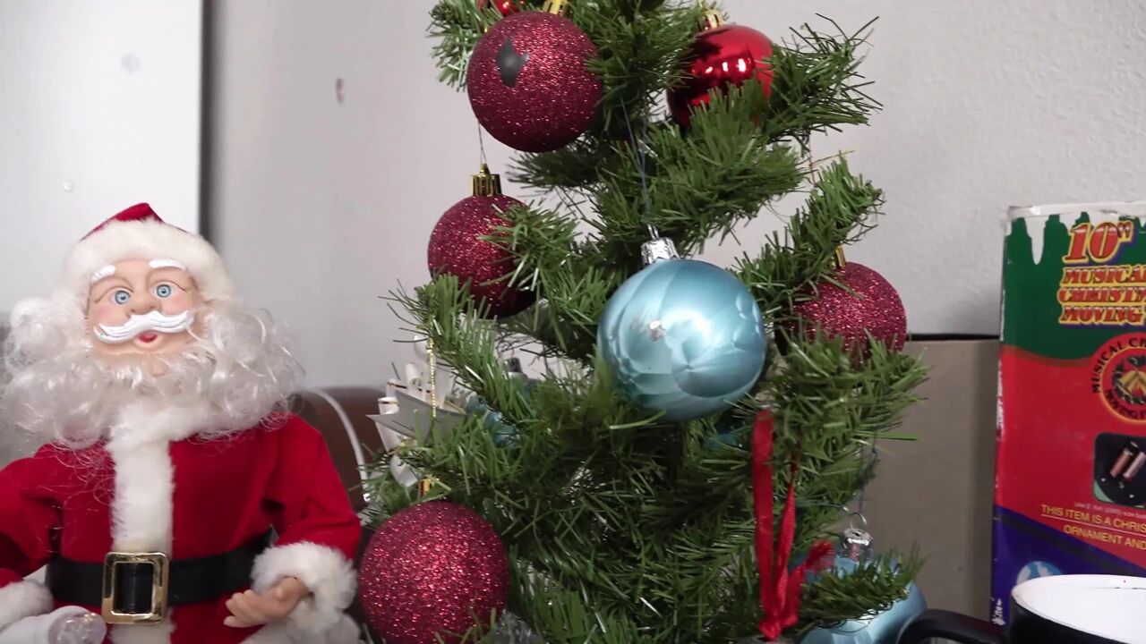 Hard New Year's Fucking of the New Year's Snow Maiden