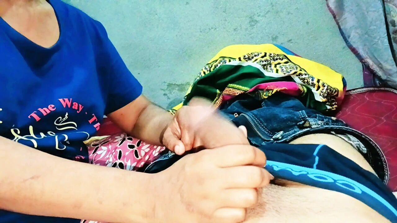 I released my cream in the tight pussy of Indian Bhabhi and made her suck my black thick penis by putting it in her mouth.