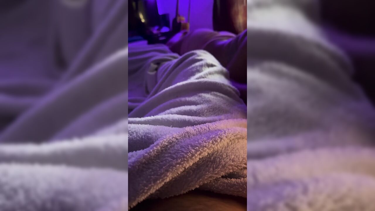 My stepsister wakes me up with a great blowjob and cumshot in her mouth.