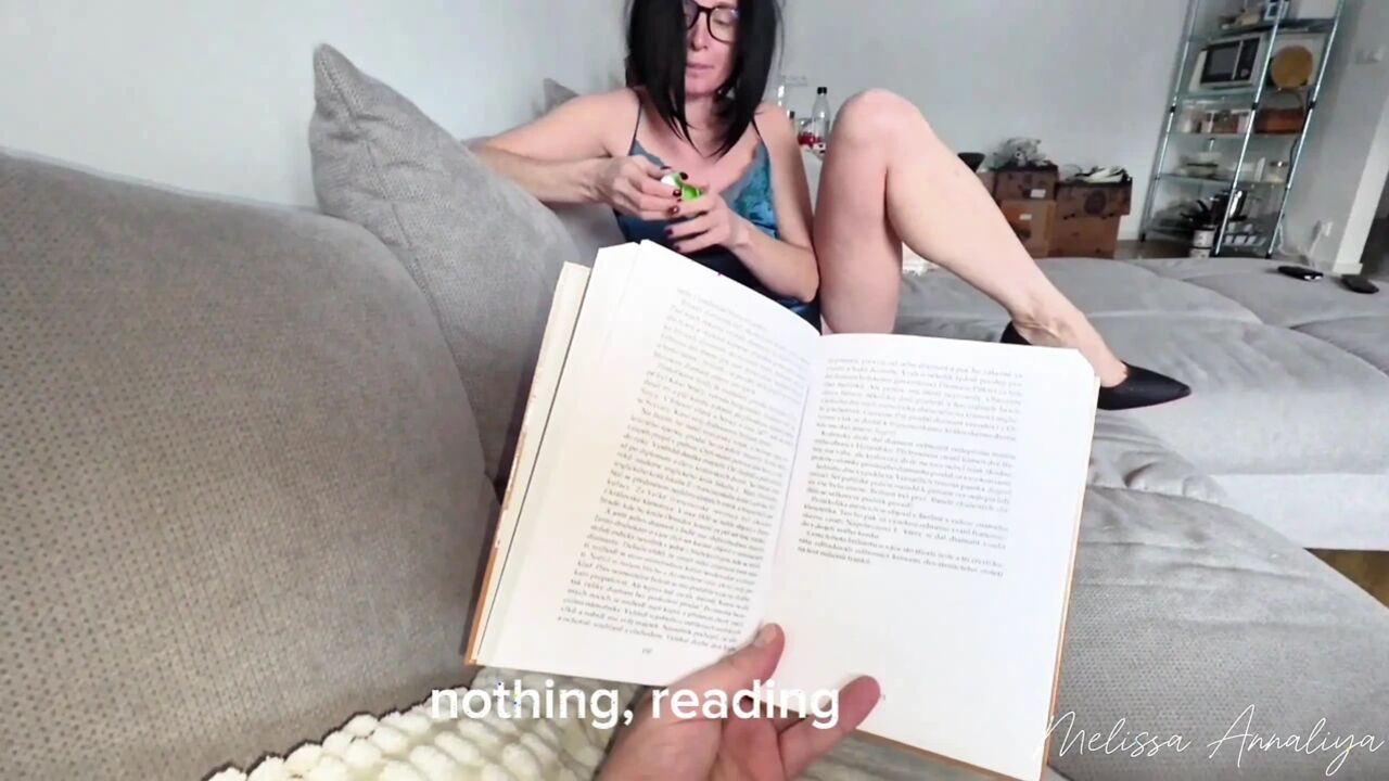 Horny Mom provoke her stepson without panties wants his big cock