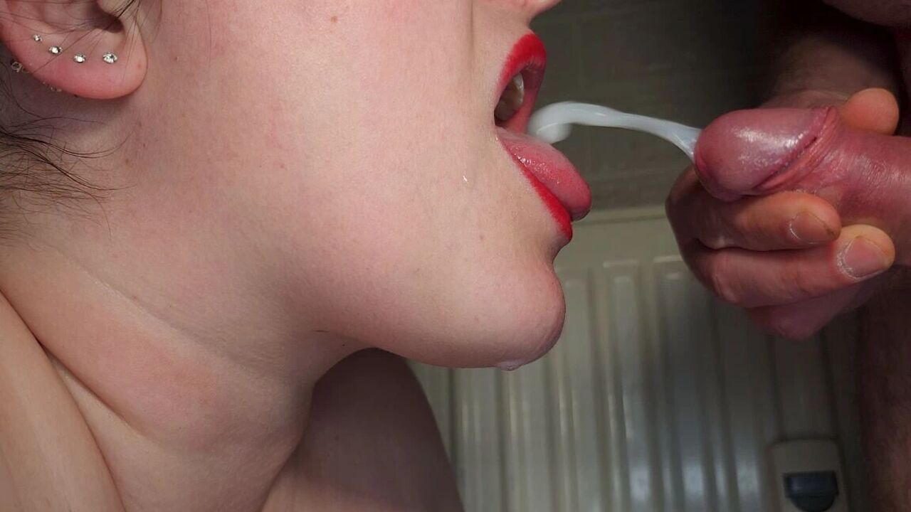 Close up Awesome Sucking Mouth - Asmr Blowjob 4K