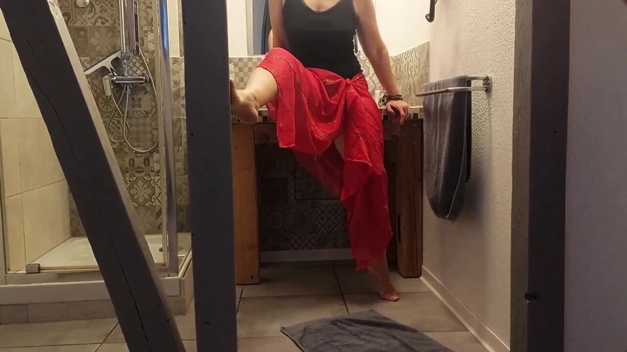 Selena's beautiful posing and erotic pleasure