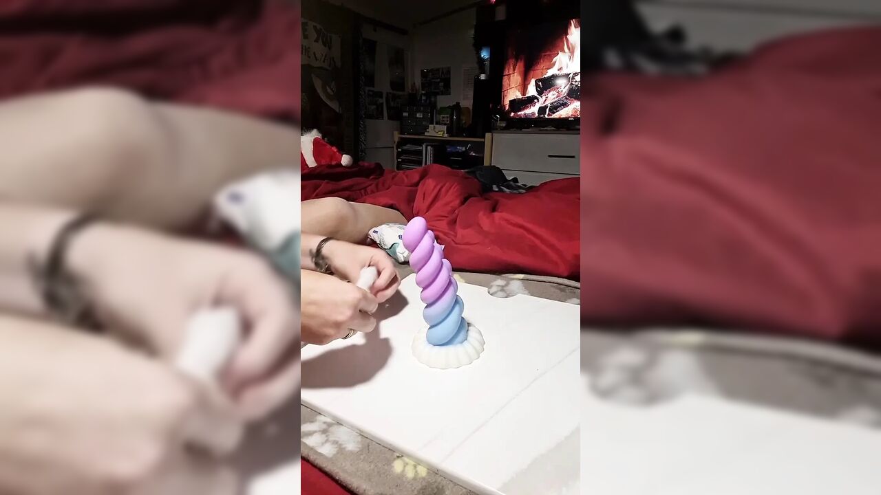 PAWG MILF Rides a Fat Dildo to Stretch Out That Pussy