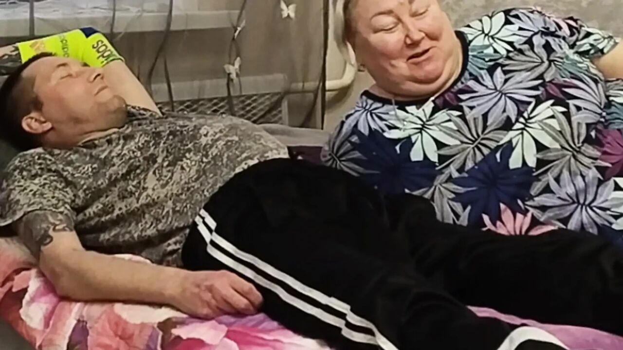 Mother-in-law sucks cock to get a portion of hot cum in her mouth