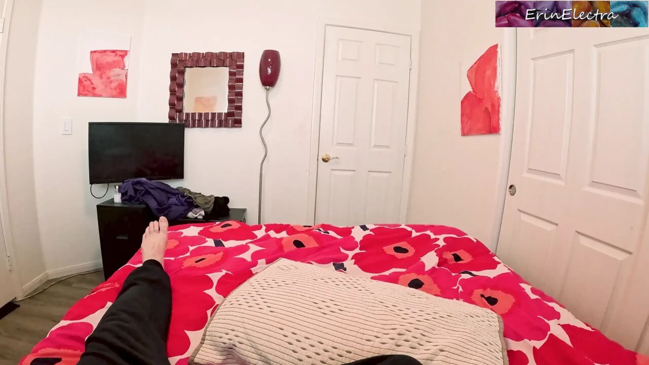 Stepmom admits she’s horny for stepson