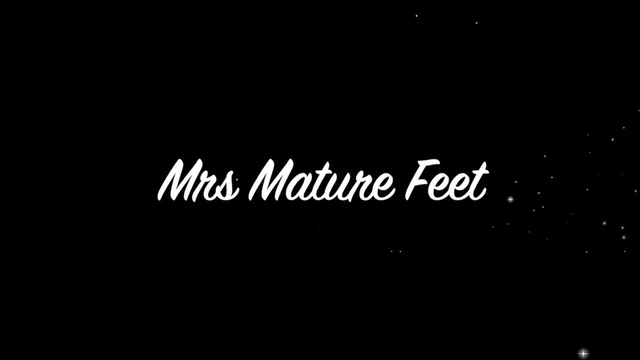 Mrs Mature Feet playing with her nylon friend