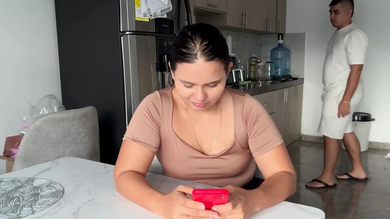Stepsister Wants Sex in the Kitchen