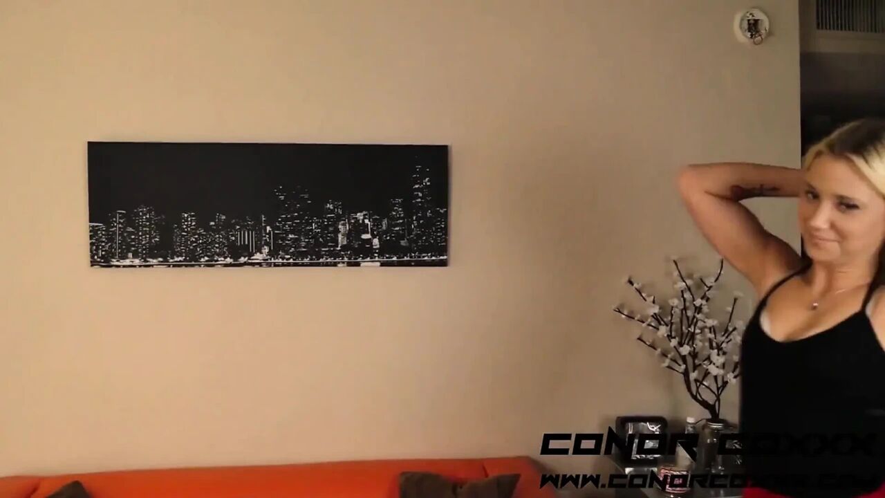 Getting a Blowjob From Hot Secretary